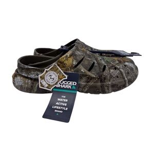 Rugged shark camouflage slip on clog like water shoes men’s US 6 EU 38 1/2 NWT